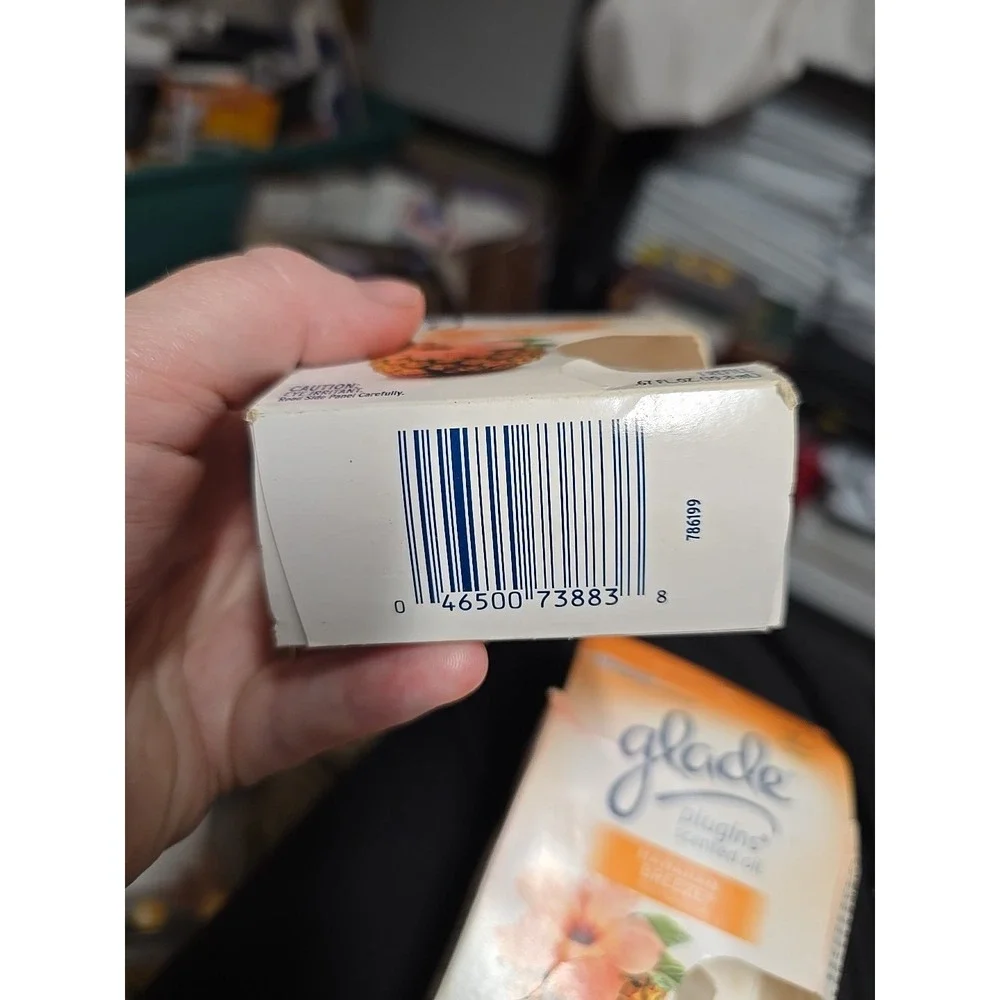 Glade manufactured air diffusers